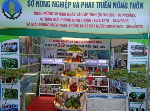 Hội chợ thương mại triển lãm: “Ninh Thuận - 30 năm một chặng đường đổi mới và phát triển”